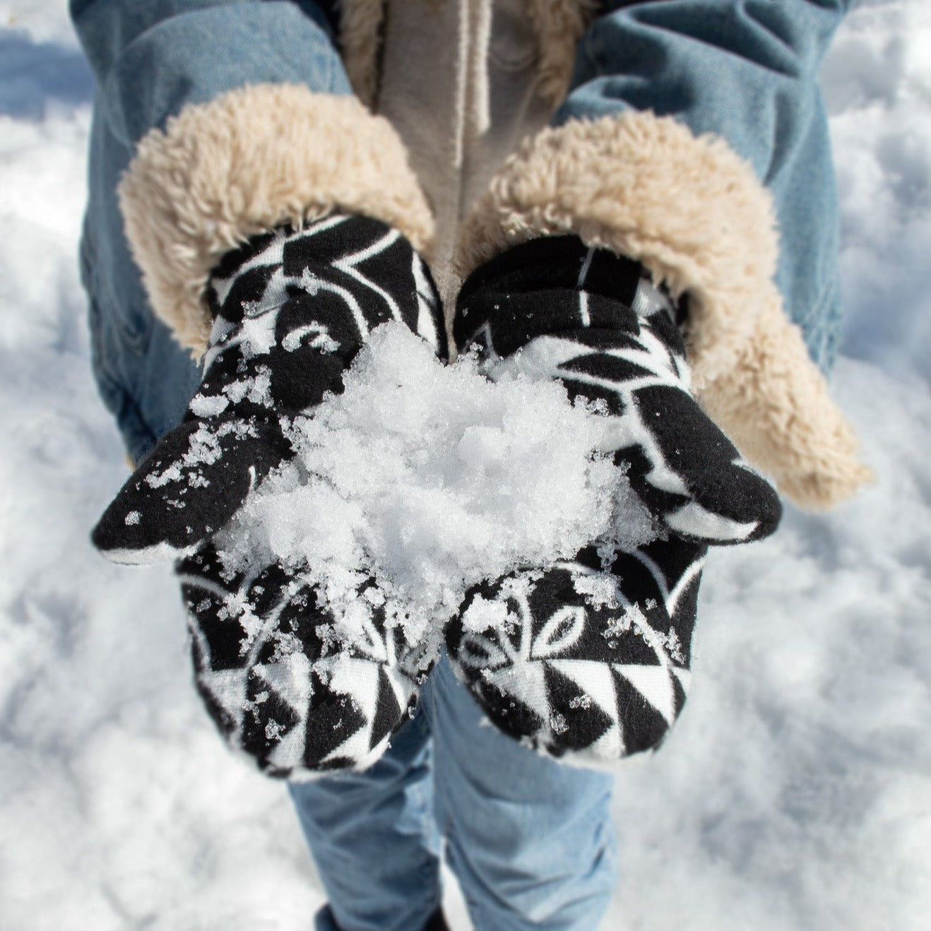 Star Sherpa Mittens