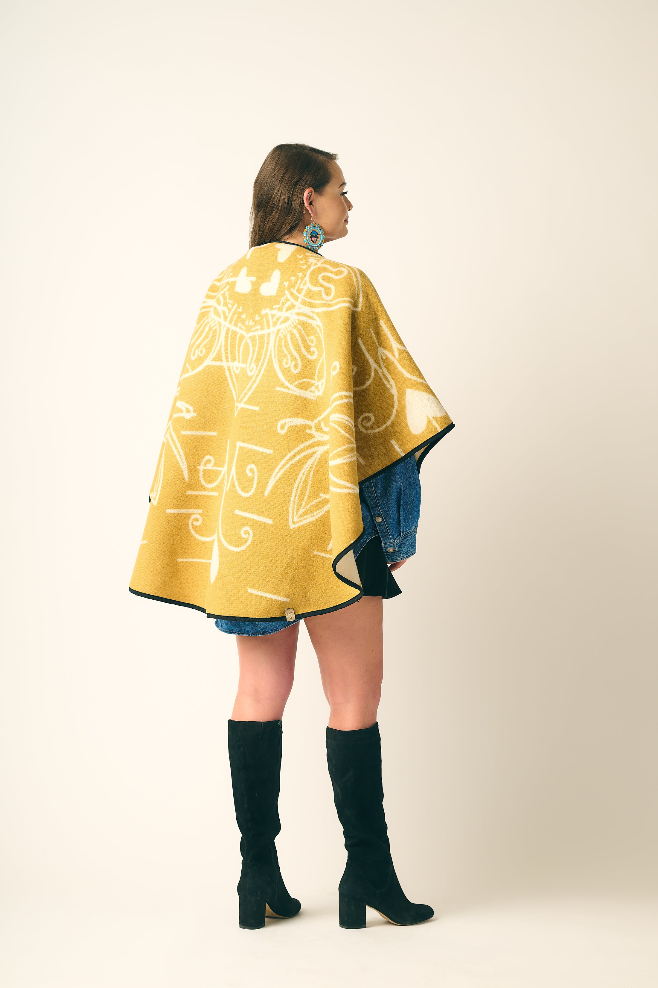 Miel Indigenous Shawl