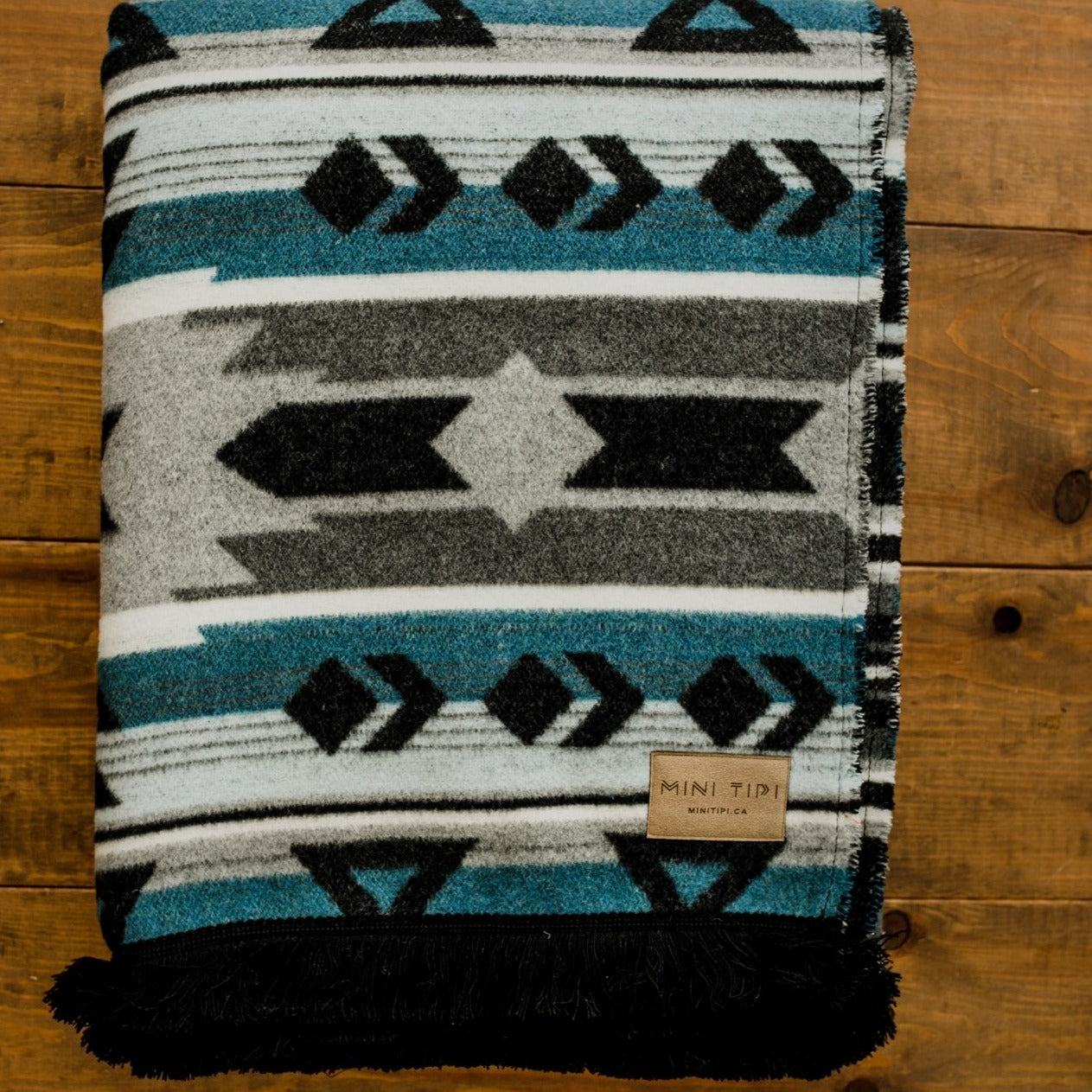 STORM Indigenous Blanket