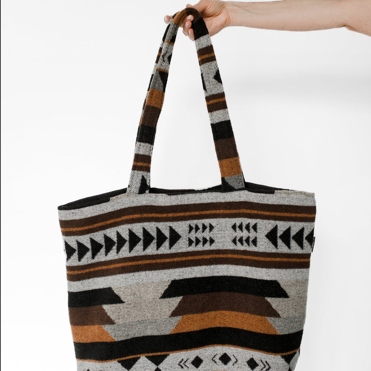 Indigenous Blankets, Accessories and Indigenous Gifts - MINI TIPI