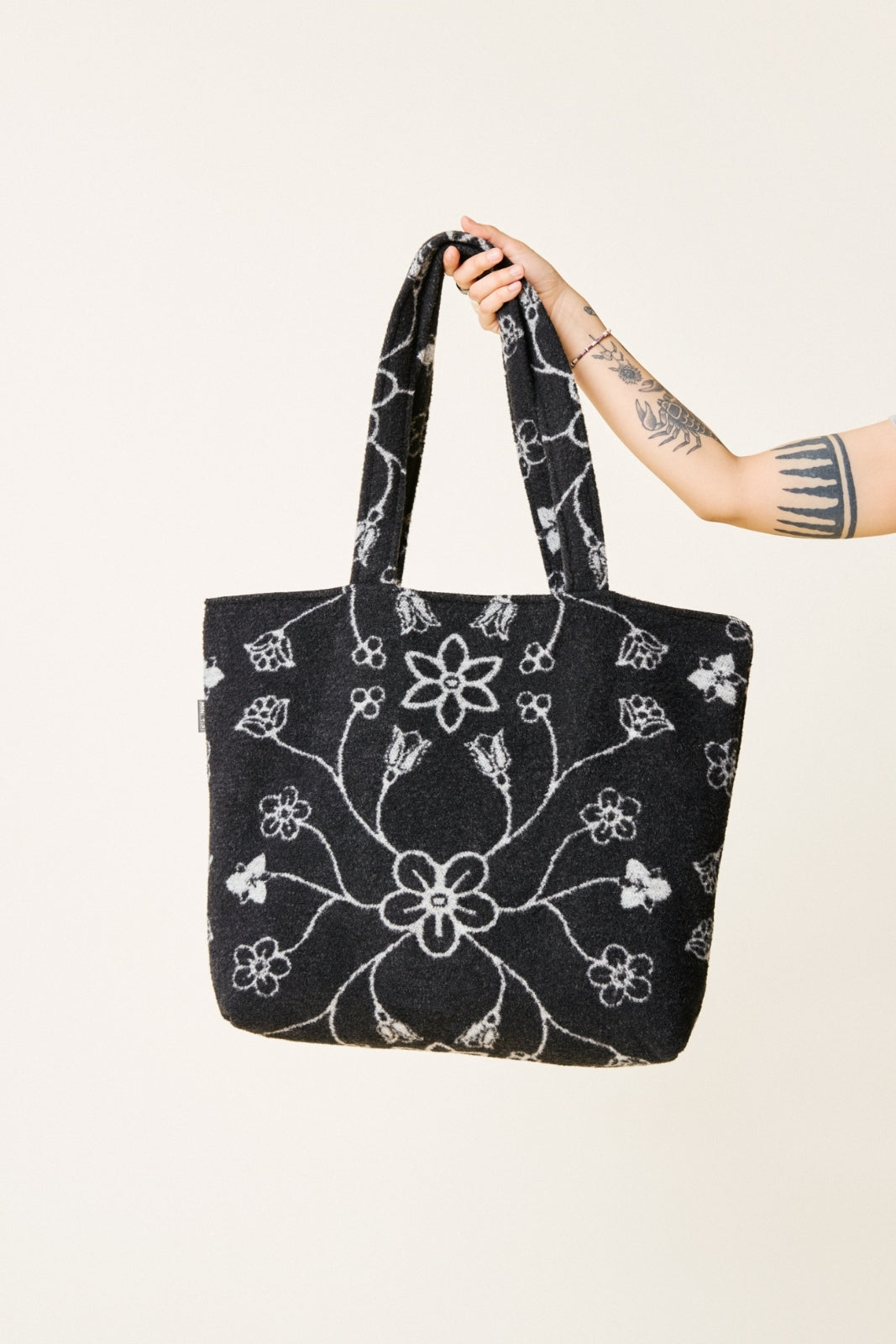 Fleurs Indigenous Tote Bag